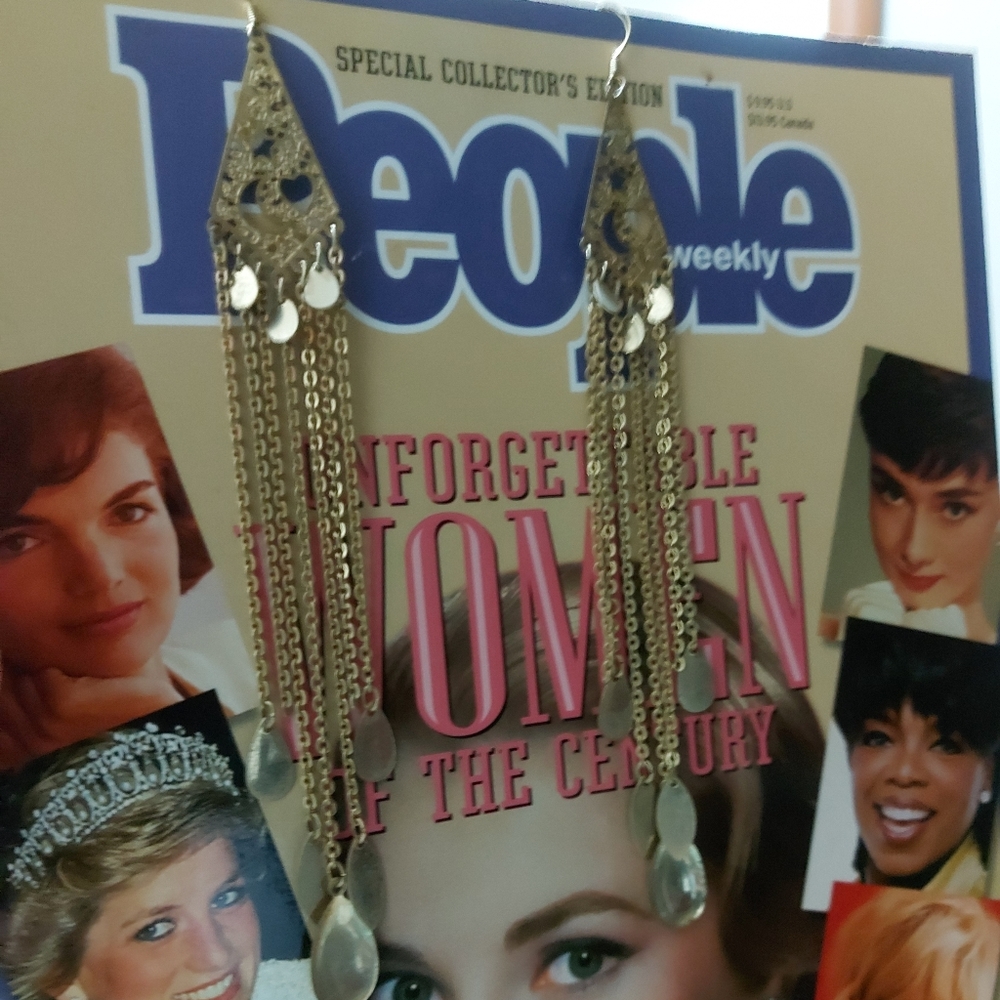 2/$35 Long statement earring - Picture 3 of 6